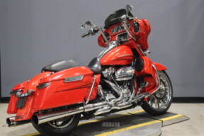 2017 Harley-Davidson® Street Glide® Special FLHXS thumb 1