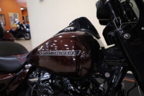FLHRXS 2019 Road King® Special thumb 1