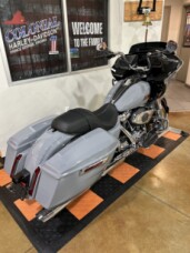 FLTRX 2026 Road Glide® thumb 2