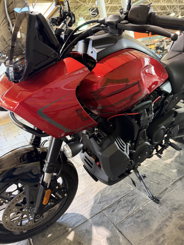 2025 Harley-Davidson® Pan America® 1250 ST No Gimmicks, No Hidden Fees, photo 11