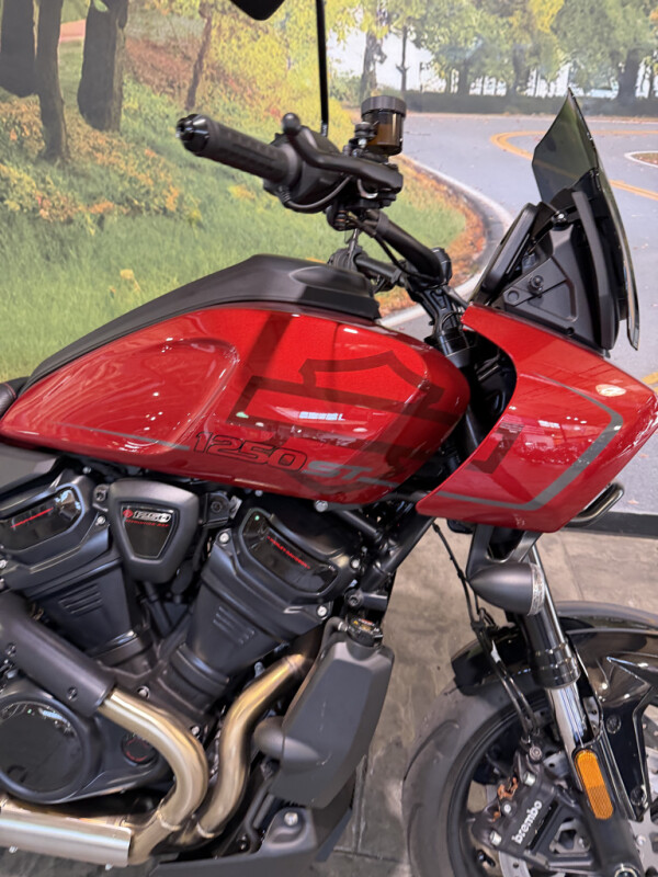 2025 Harley-Davidson® Pan America® 1250 ST No Gimmicks, No Hidden Fees, photo 3
