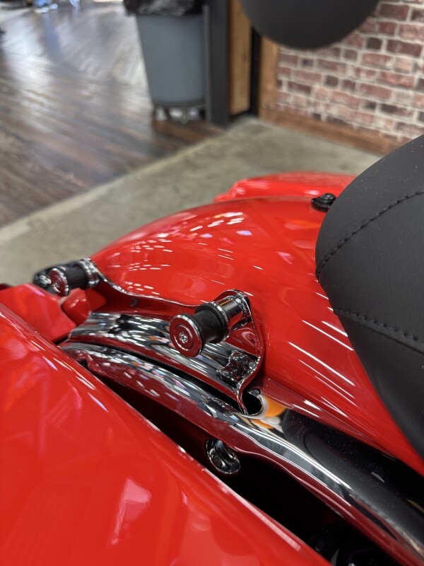 2026 Harley-Davidson® Street Glide® FLHX, photo 14