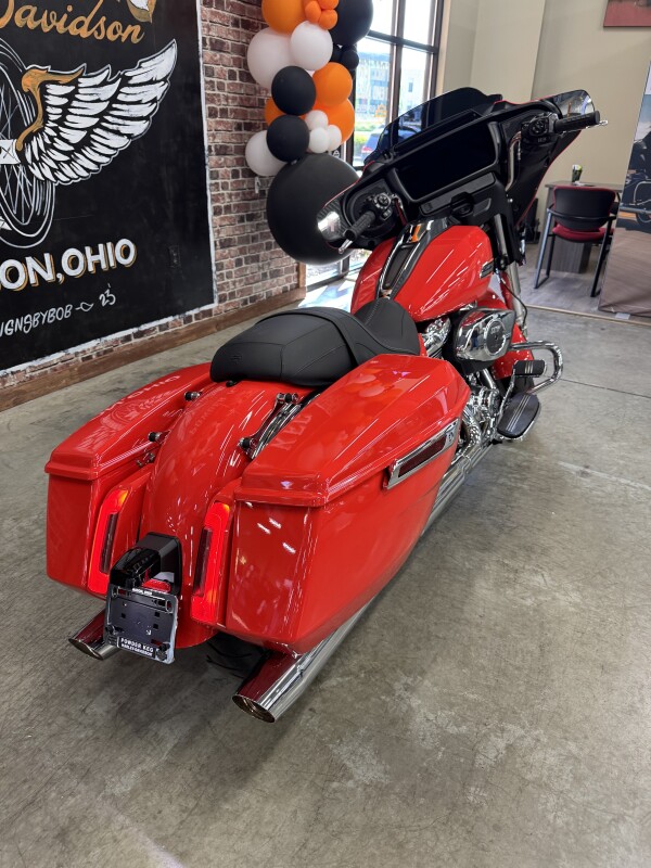 2026 Harley-Davidson® Street Glide® FLHX, photo 8