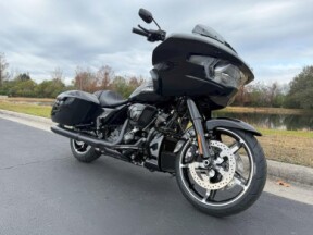 2026 Harley-Davidson® Road Glide® FLTRX thumb 2