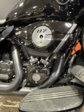 2026 Harley-Davidson® Road Glide Limited Black thumb 3