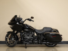 FLTRX 2026 Road Glide™ thumb 1