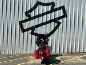 2016 Harley-Davidson® Road Glide® Special Velocity Red Sunglo thumb 1