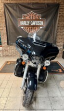 2020 Harley-Davidson® Ultra Limited Vivid Black thumb 2