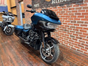 FLTRX 2026 Road Glide® thumb 1