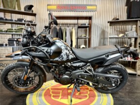 2026 Royal Enfield Himalayan 450 Mana Black thumb 2