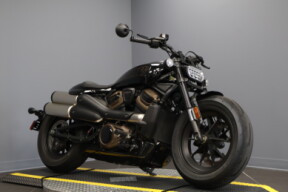 2024 Harley-Davidson® Sportster® S RH1250S thumb 2