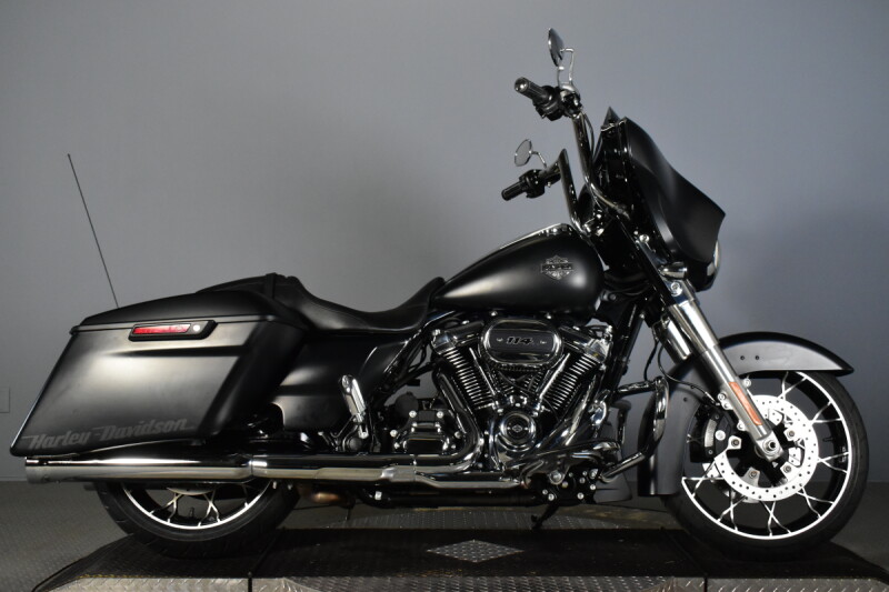 2022 Harley-Davidson® Street Glide® Special FLHXS