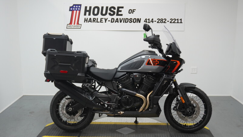 2026 Harley-Davidson® Pan America 1250 Limited Dark Billiard Gray