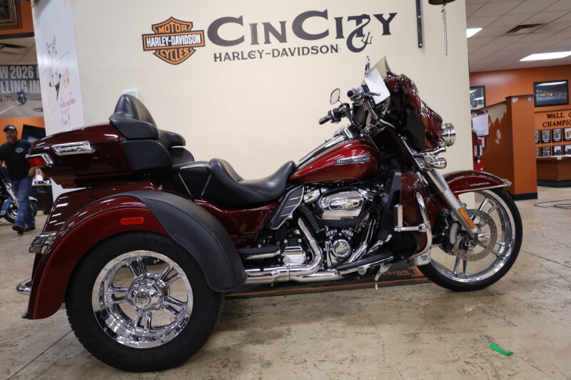 FLHTCUTG 2017 Tri Glide® Ultra