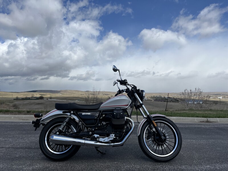 2017 Moto Guzzi V9 Roamer