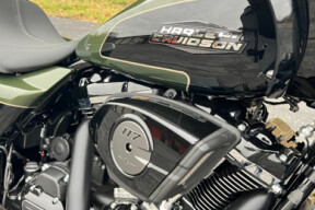 FLTRX 2026 Road Glide® thumb 3