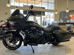 FLTRX 2026 Road Glide® thumb 0