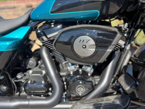2026 Harley-Davidson® Road Glide® Teal Thunder / Vivid Black Black Trim thumb 2