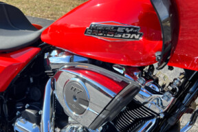 FLTRX 2026 Road Glide® thumb 3