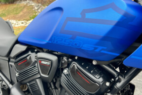 2026 Harley-Davidson® Pan America® 1250 ST RA1250ST thumb 3