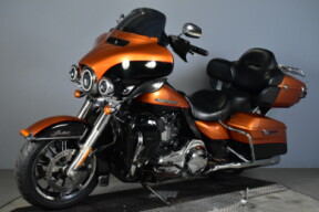 2014 Harley-Davidson® Ultra Limited FLHTK thumb 0