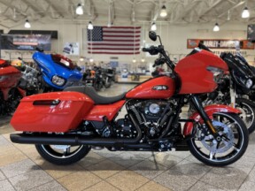 FLTRX 2026 Road Glide® thumb 3