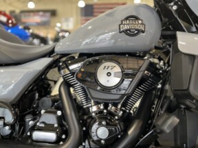 FLHXL 2026 Street Glide Limited thumb 2