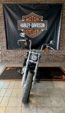 2023 Harley-Davidson® Softail® Standard Vivid Black thumb 2