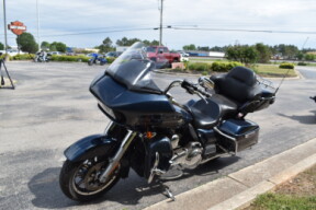 2016 Harley-Davidson Road Glide Ultra thumb 1