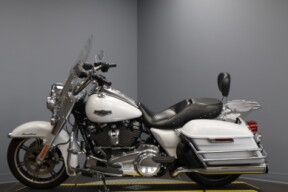 2020 Harley-Davidson® Road King® FLHR thumb 0