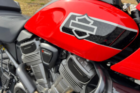 2026 Harley-Davidson® Pan America® 1250 Special RA1250S thumb 3