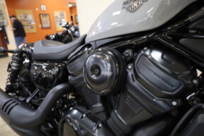 RH975 2025 Nightster™ thumb 0