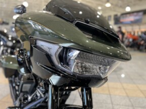 FLTRX 2026 Road Glide® thumb 1
