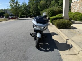2024 Harley-Davidson® Road Glide® Atlas Silver Metallic - Black Finish thumb 0