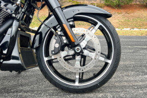 FLTRX 2026 Road Glide® thumb 2