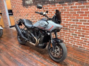 RA1250ST 2026 Pan America® 1250 ST thumb 2