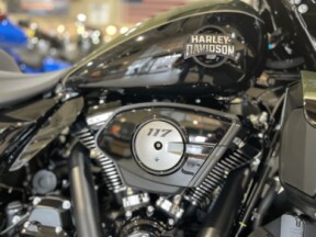 FLHXL 2026 Street Glide Limited thumb 2