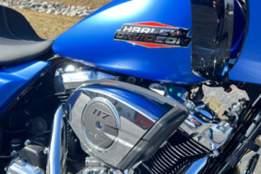 2026 Harley-Davidson® Road Glide® FLTRX thumb 3