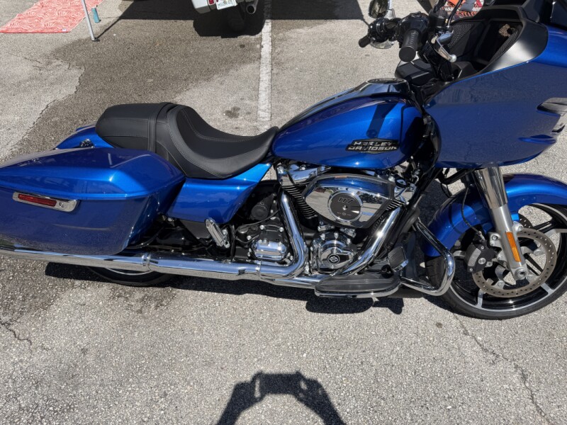 FLTRX 2024 Road Glide™