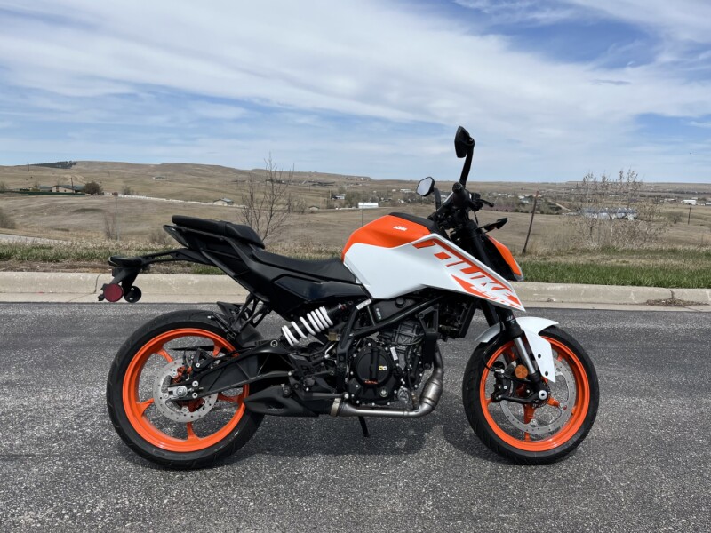 2024 KTM 250 Duke