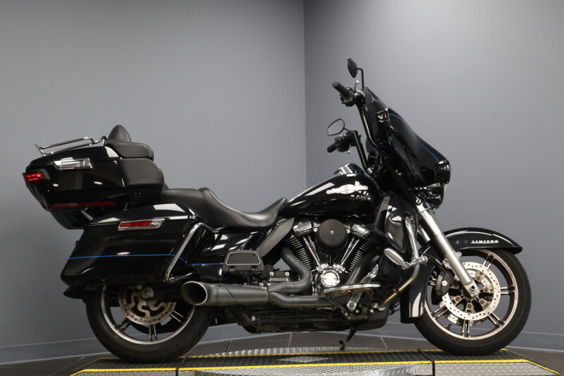 2020 Harley-Davidson® Ultra Limited FLHTK