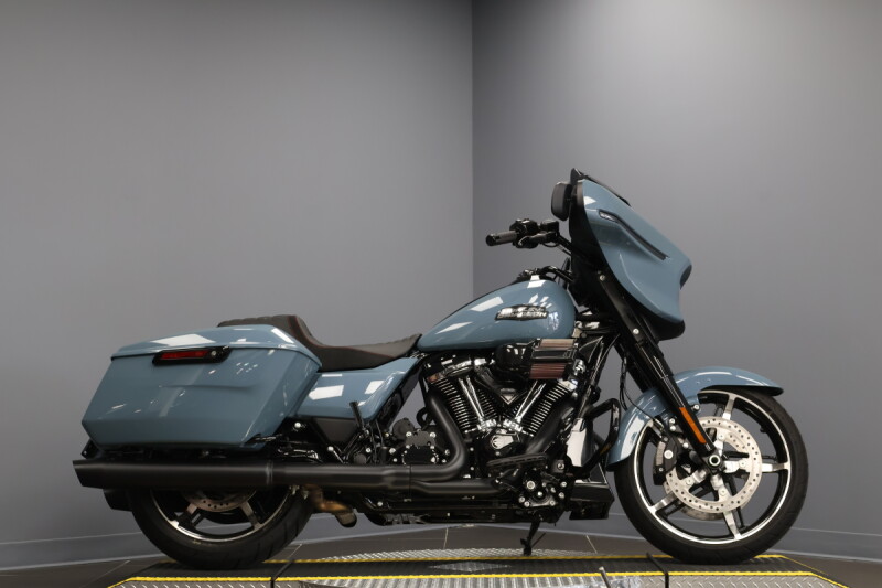2024 Harley-Davidson® Street Glide® FLHX