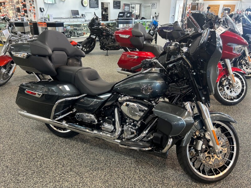2026 Harley-Davidson® FLHXL Street Glide™ Limited