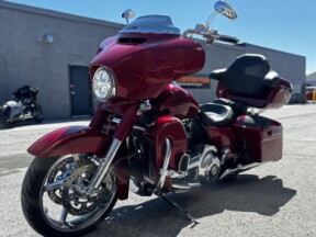 2016 Harley-Davidson® CVO™ Street Glide® Atomic Red with Candy Apple Flames thumb 0