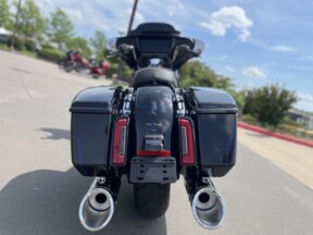 2026 Harley-Davidson® FLHX Street Glide® Vivid Black thumb 1