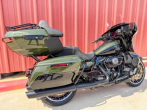2026 Harley-Davidson® Street Glide Limited Olive Steel Metallic / Vivid Black Black Trim thumb 3