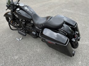 FLHRXS 2023 Road King® Special thumb 0