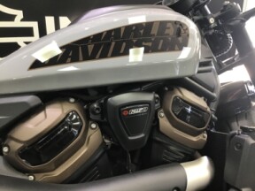 2024 Harley-Davidson® Sportster® S Billiard Gray thumb 1