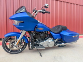 2026 Harley-Davidson® Road Glide® Aurora Blue Denim Chrome Trim thumb 0