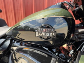 2026 Harley-Davidson® Street Glide Limited Olive Steel Metallic / Vivid Black Black Trim thumb 0